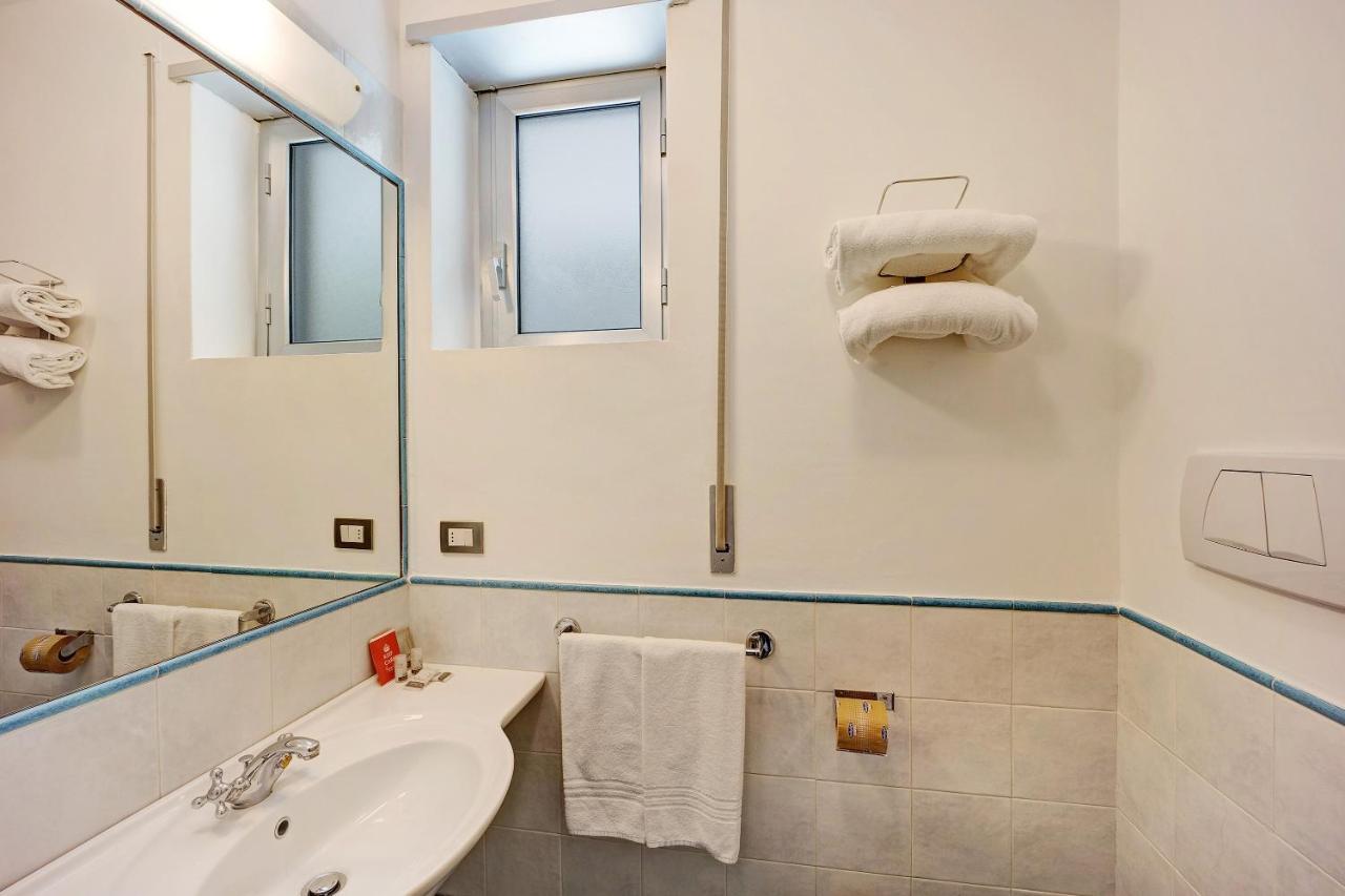 Modus Vivendi 315 Aparthotel Sanremo Luaran gambar